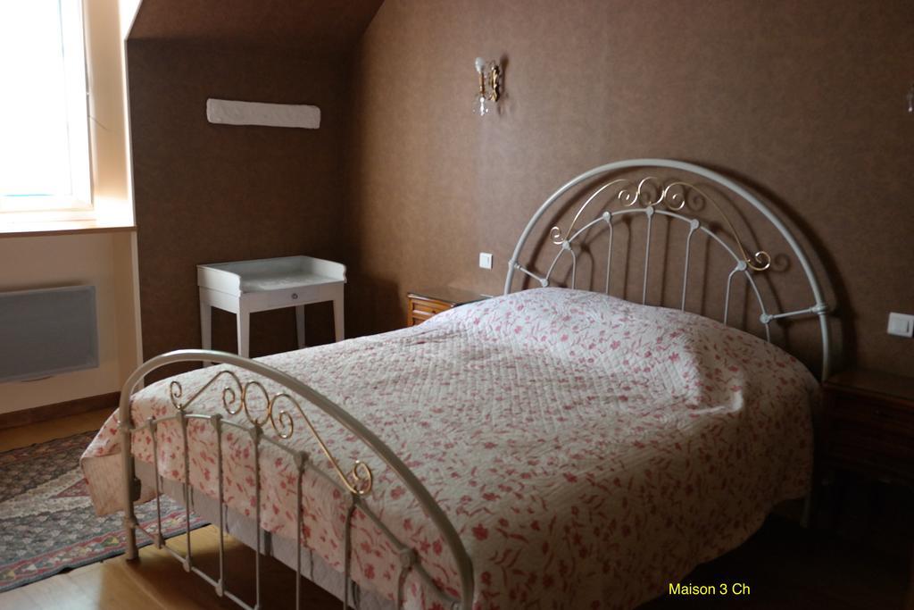 Sarl Verrerie Royale Val-Couesnon Стая снимка