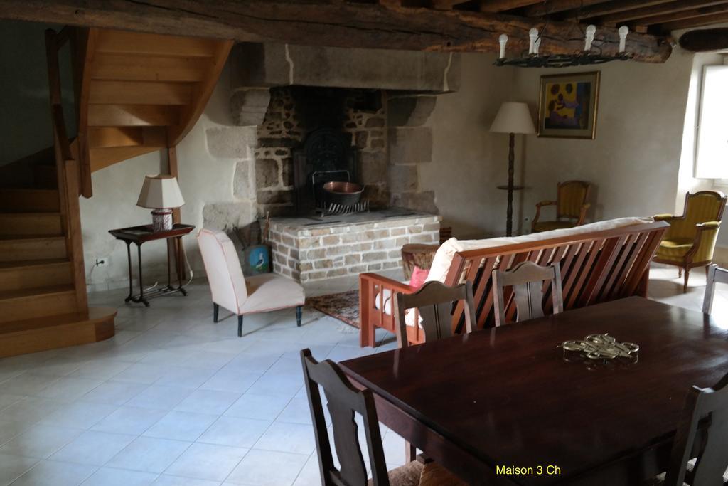 Sarl Verrerie Royale Val-Couesnon Стая снимка